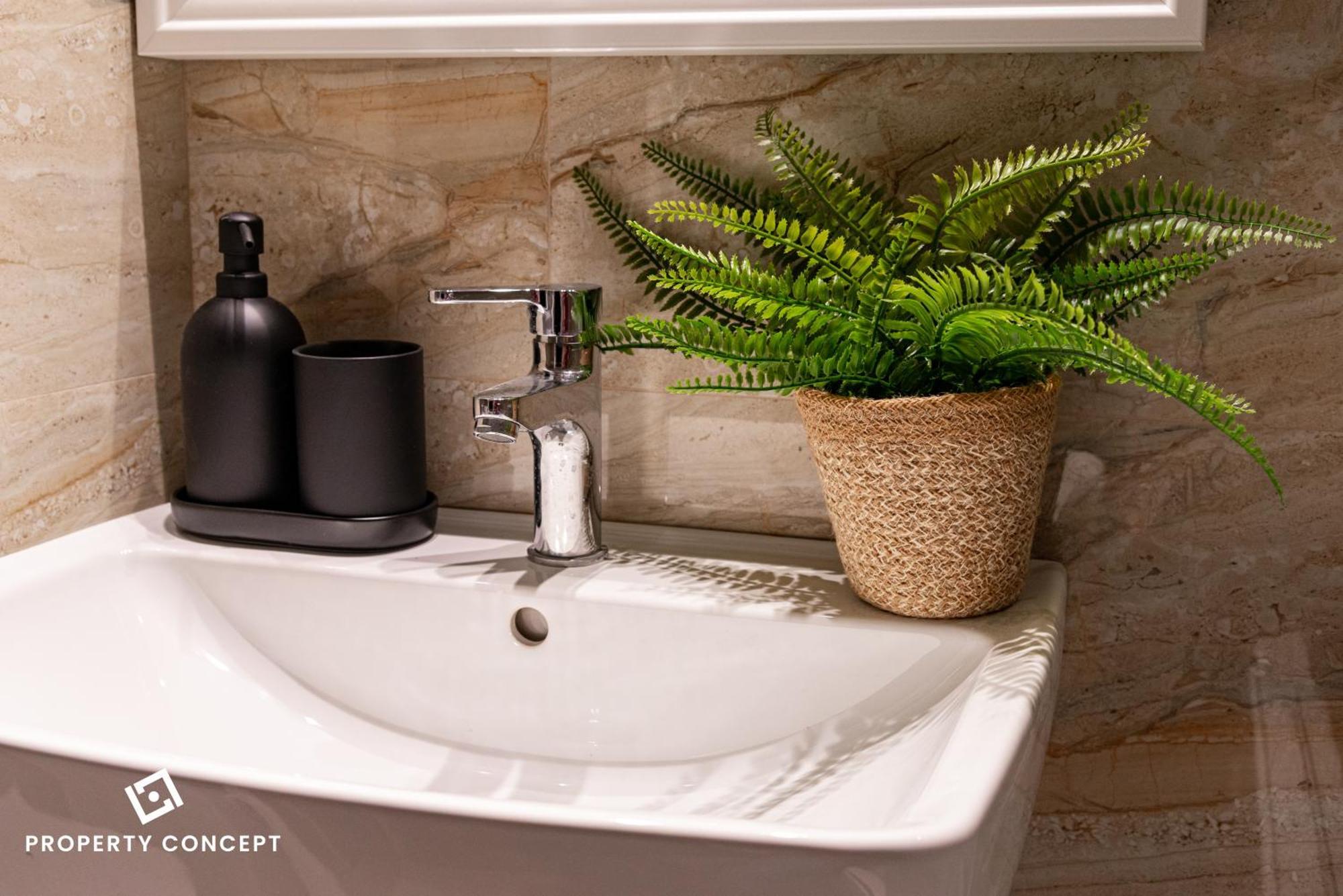 Central Residence Apartment 812B3 Bucureşti Ngoại thất bức ảnh